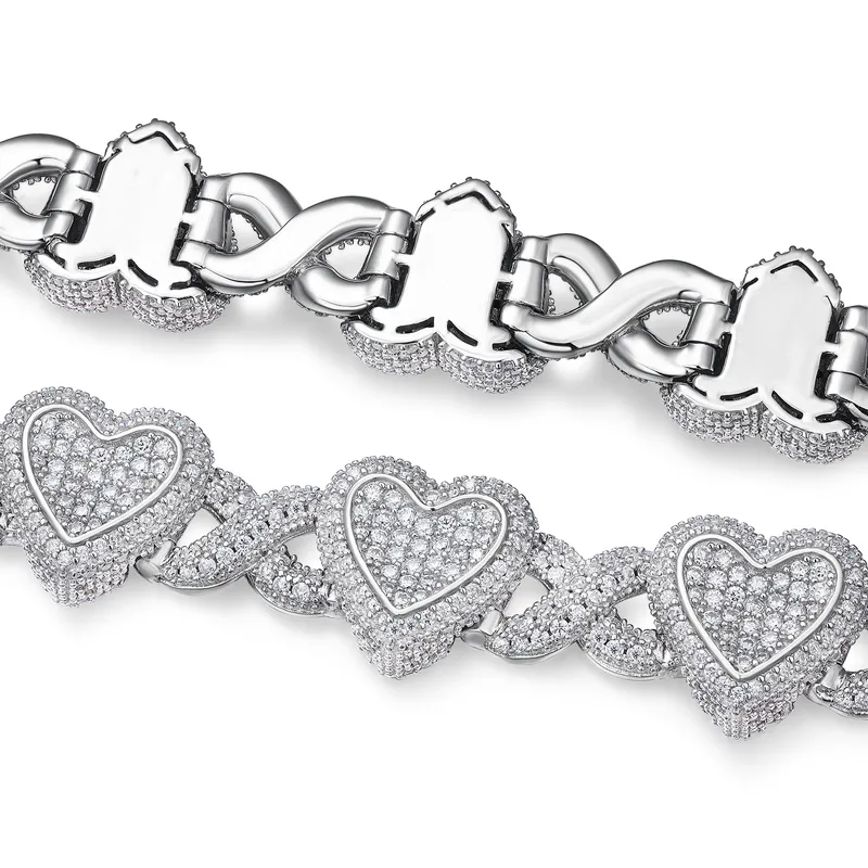 Pulsera de corazones