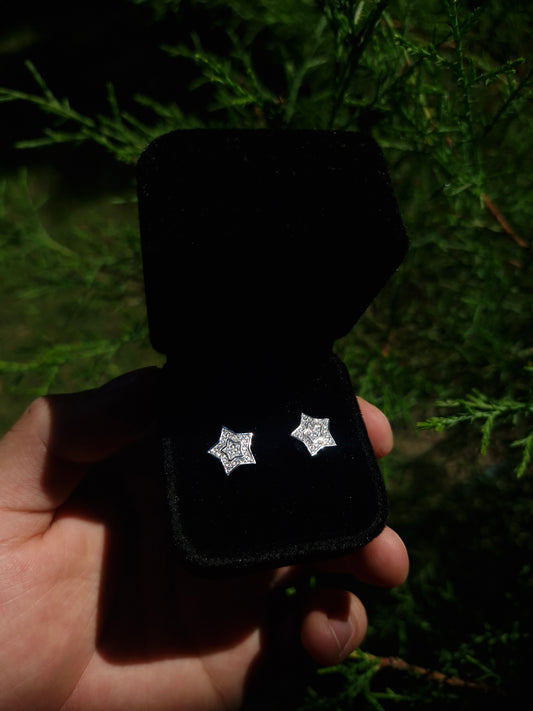 Aretes estrella de moissanita